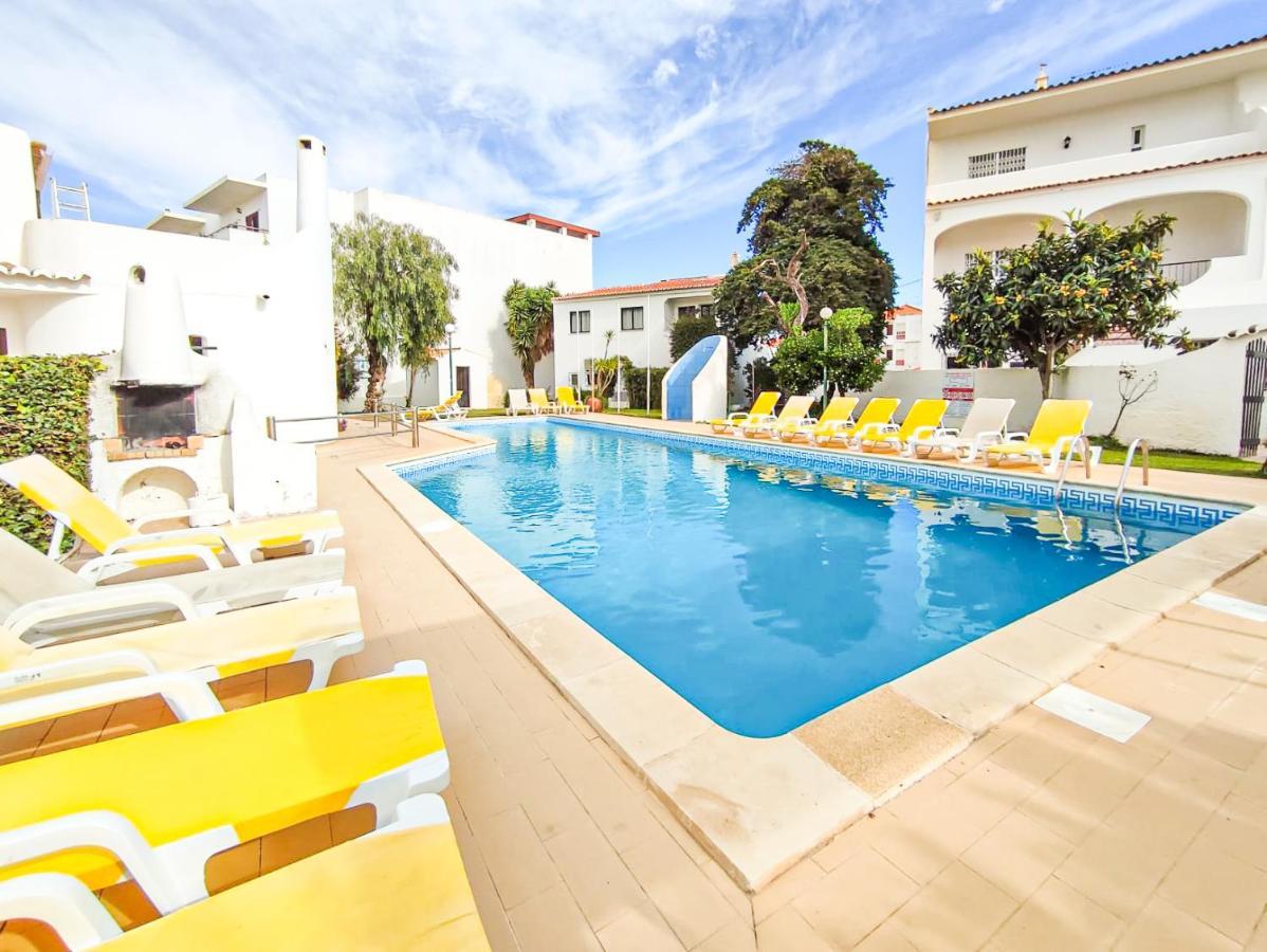 Apartamento Tio Pedro - By Bedzy Albufeira Exterior photo